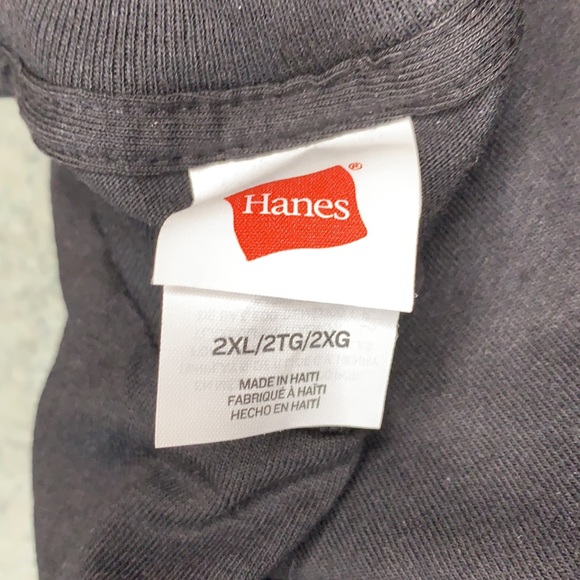 Hanes Crewneck Pack of 4 Basic Long Sleeve NWOT - Picture 5 of 5